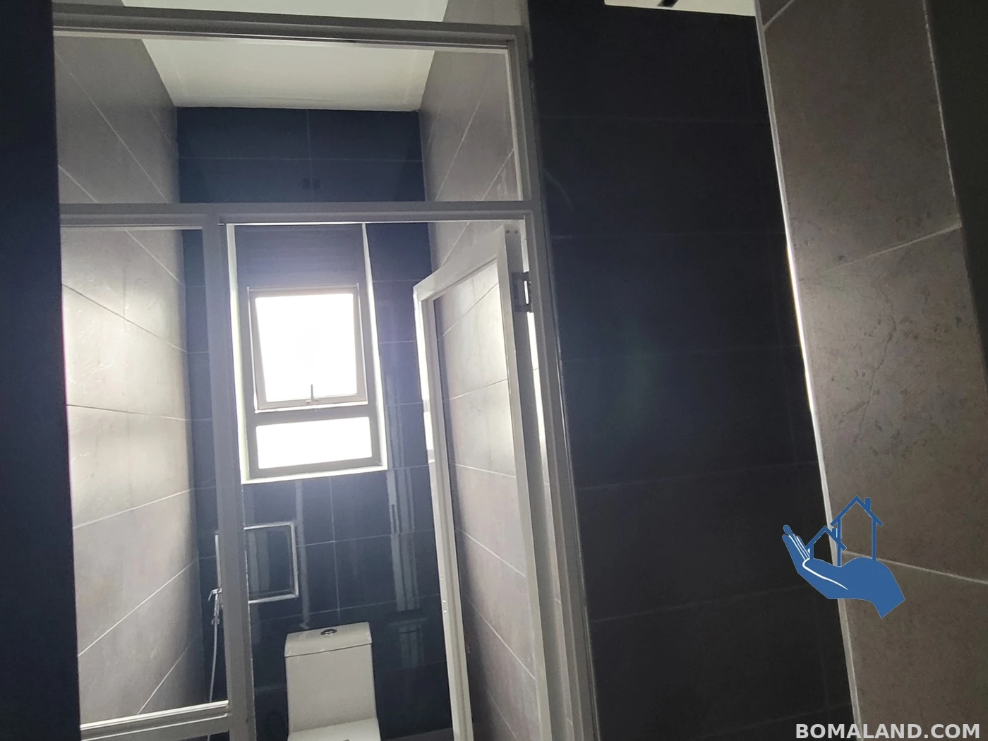3 bedroom Apartment block for sale in Munyonyo Kampala Uganda
