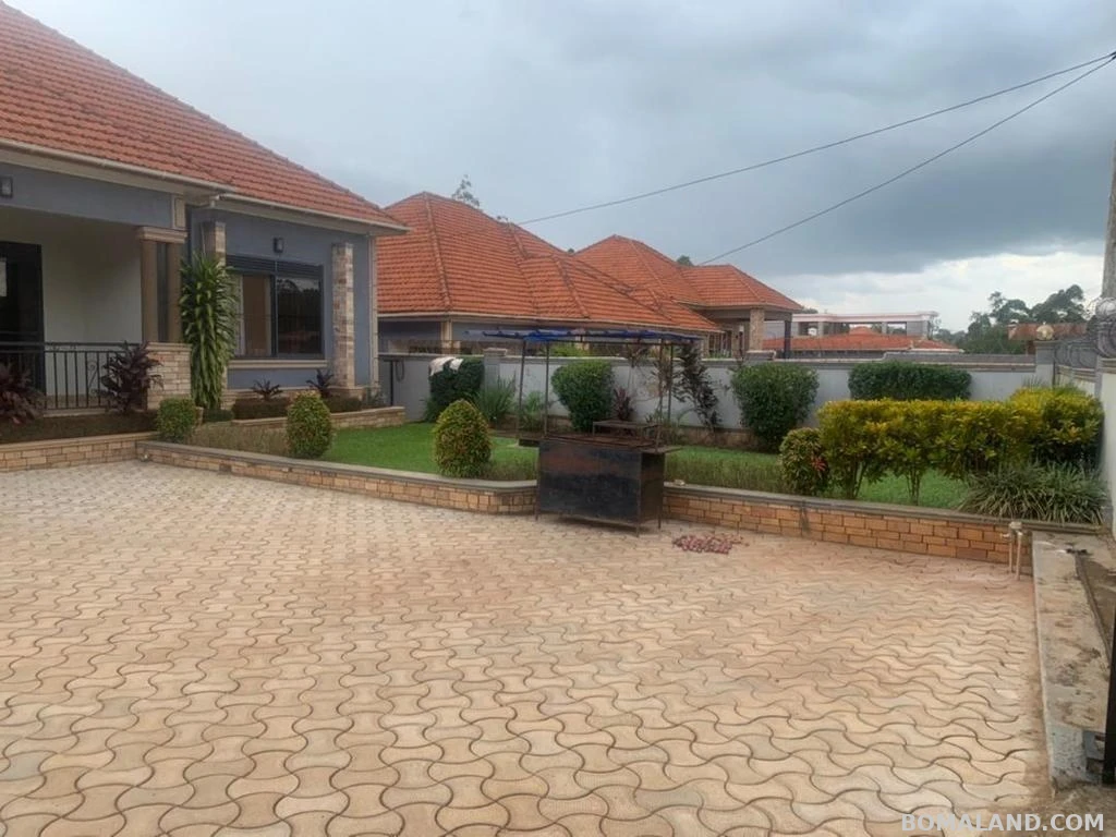 4 bedroom Bungalow for sale in Kira Wakiso Uganda