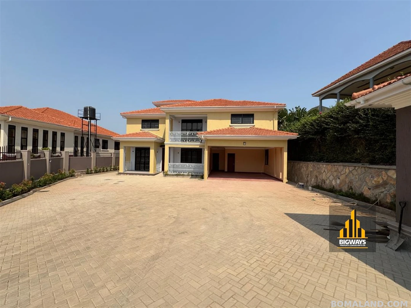 6 bedroom Storeyed house for sale in Bbunga Kampala Uganda