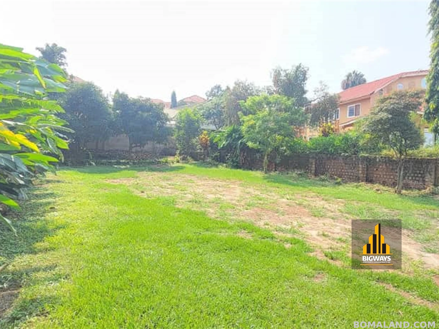 8 bedroom Storeyed house for sale in Kisaasi Kampala Uganda