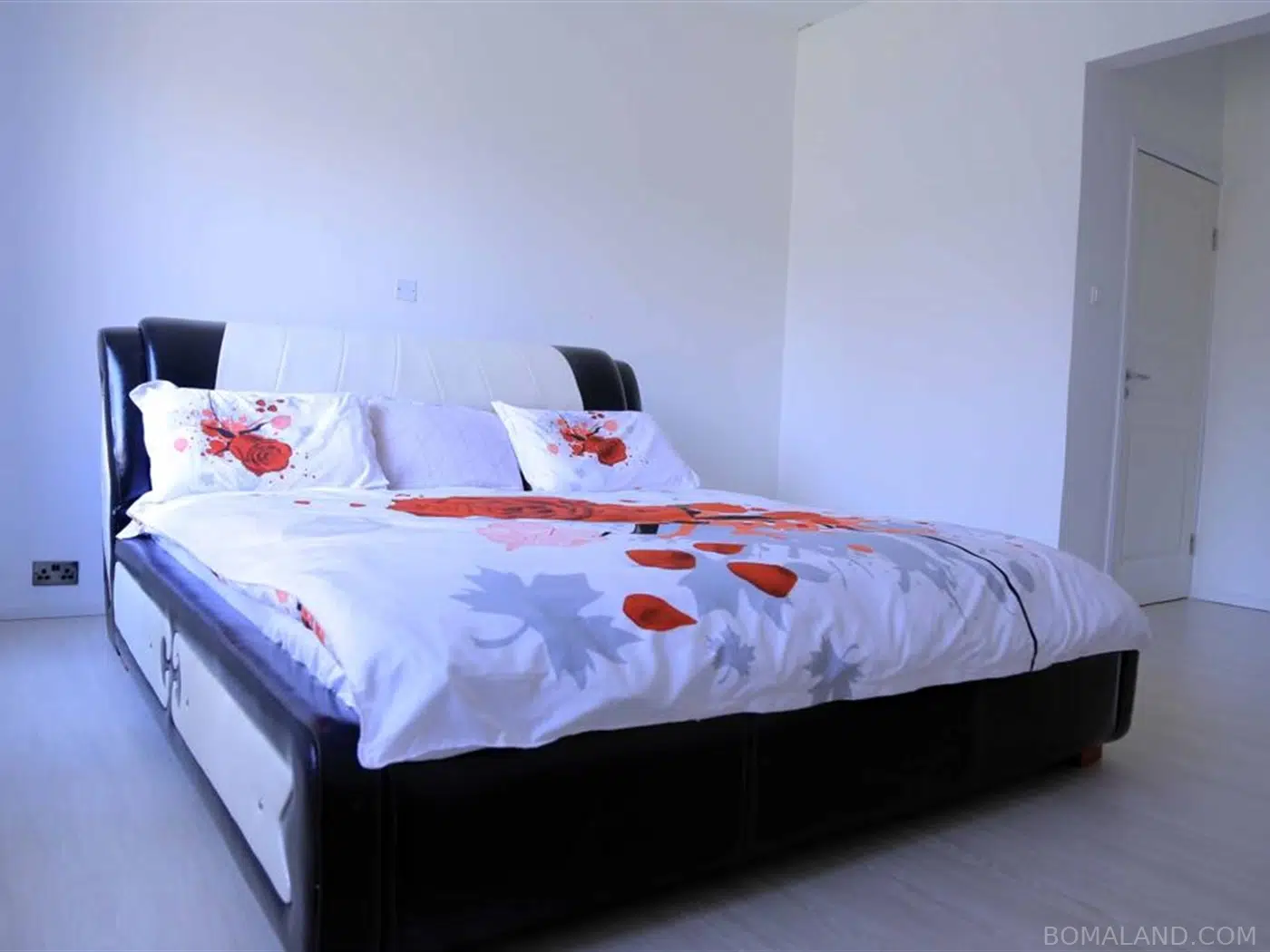4 bedroom Bungalow for sale in Kiwaatule Kampala Uganda