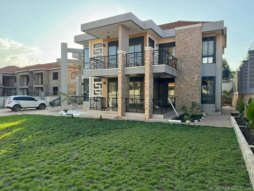7 bedroom Town House for sale in Kira Kampala Uganda