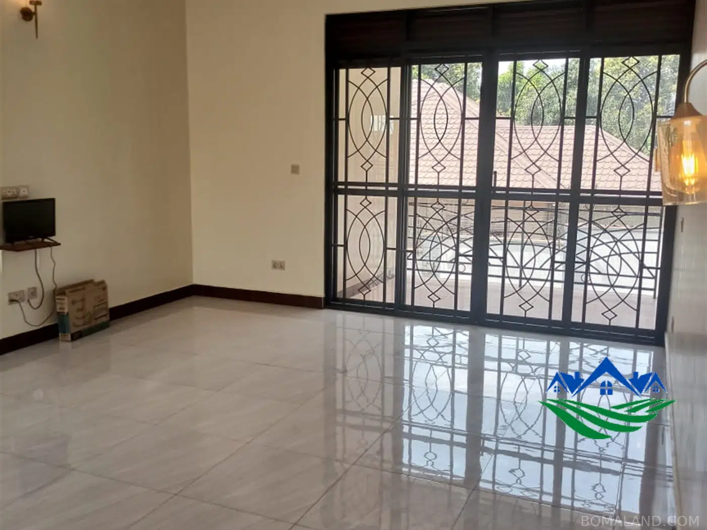 4 bedroom Storeyed house for sale in Kira Wakiso Uganda