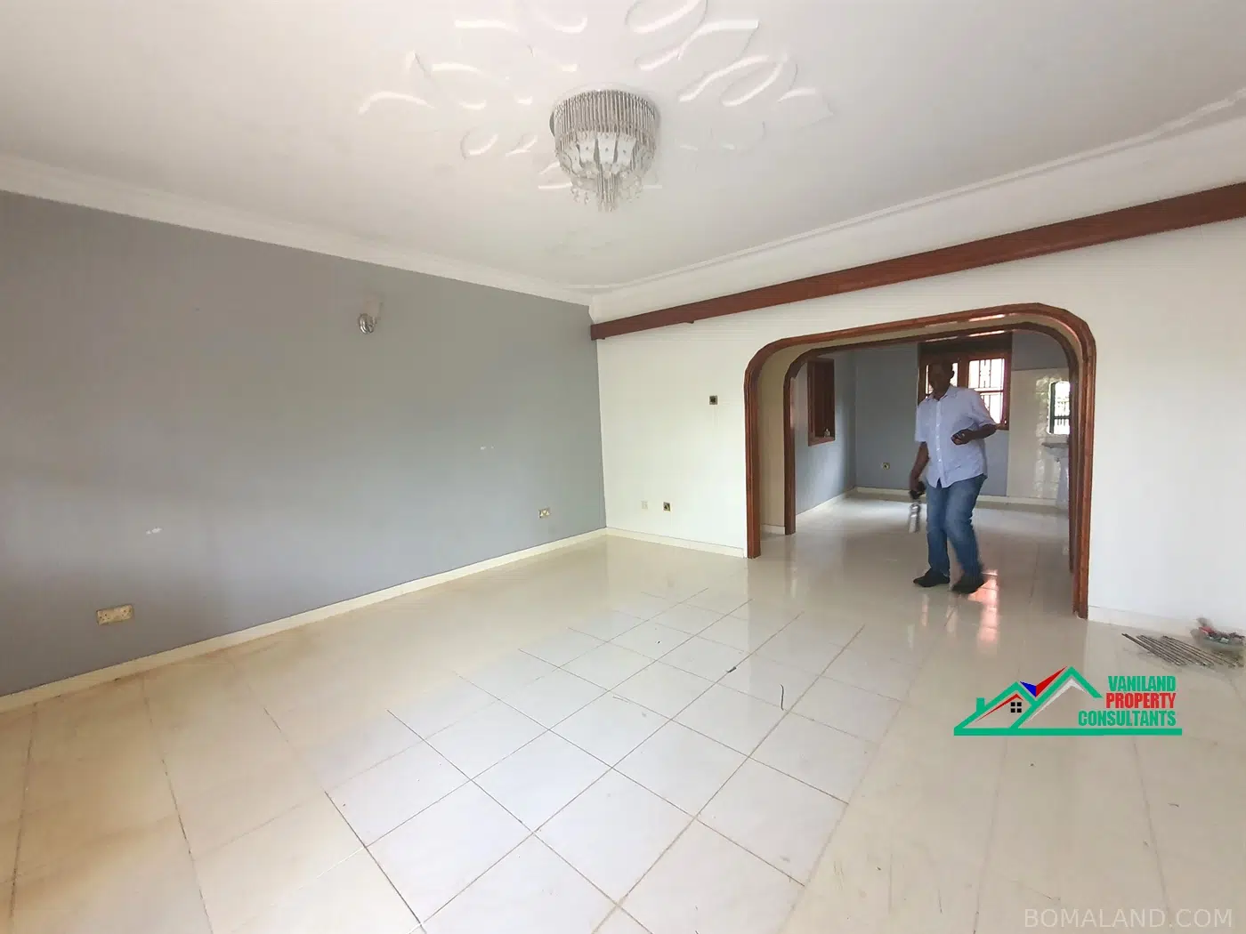4 bedroom Bungalow for rent in Muyenga Kampala Uganda