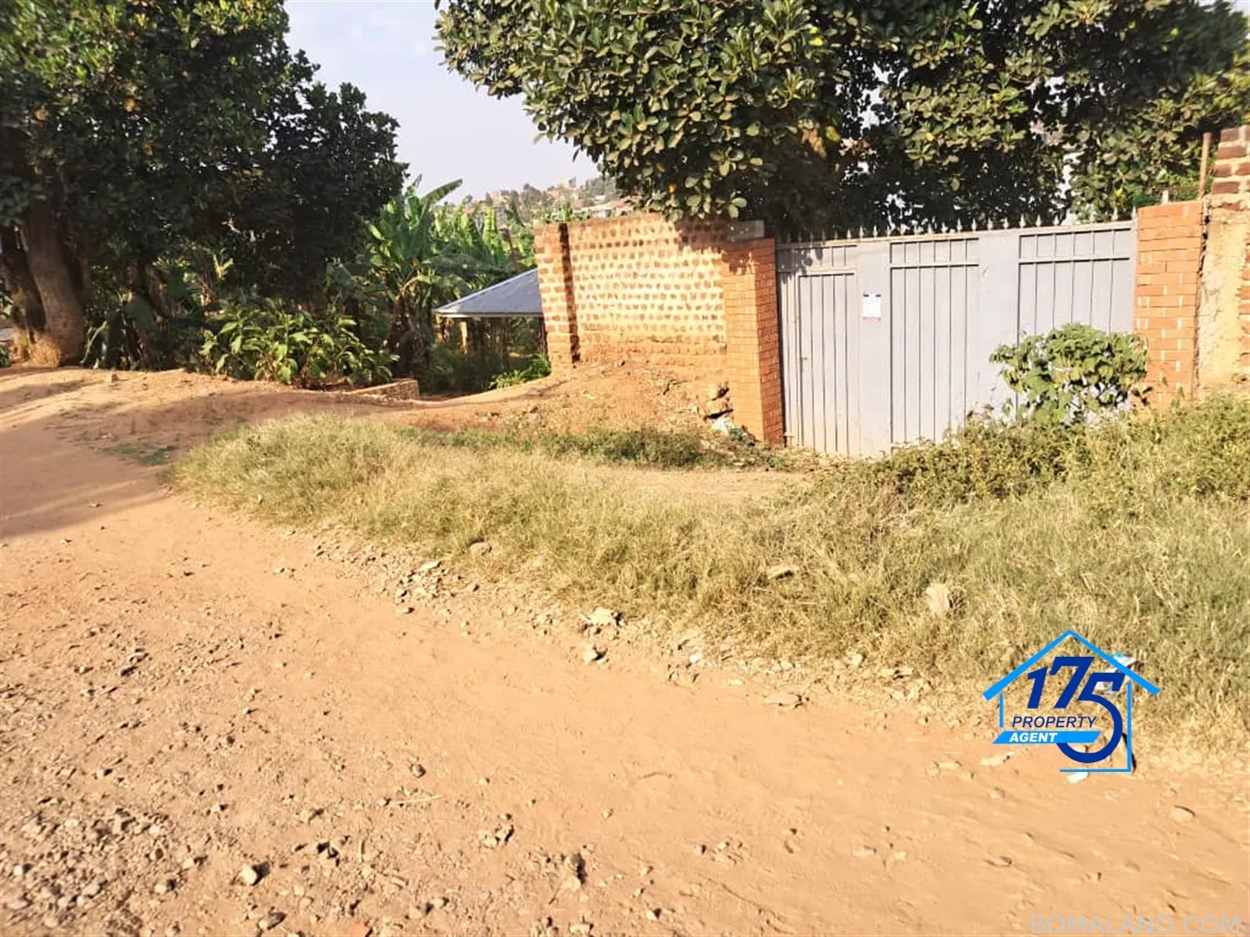 Multipurpose space for sale in Kyambogo Wakiso Uganda