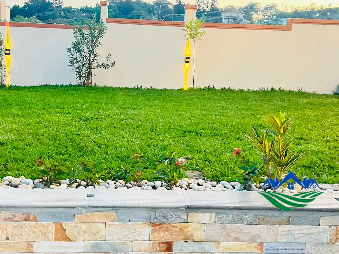 6 bedroom Mansion for sale in Kigo Wakiso Uganda