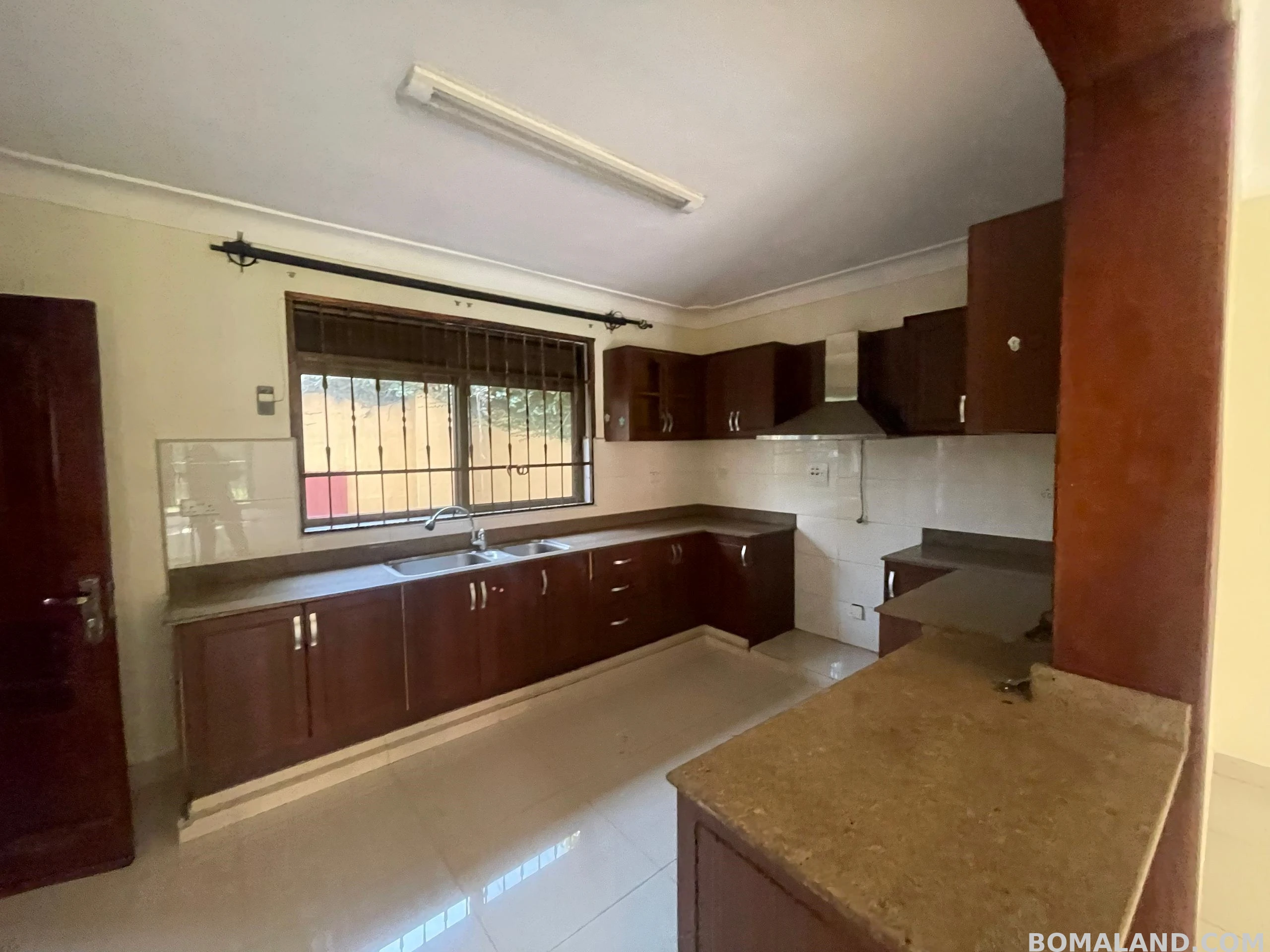 4 bedroom Town House for rent in Lubowa Wakiso Uganda