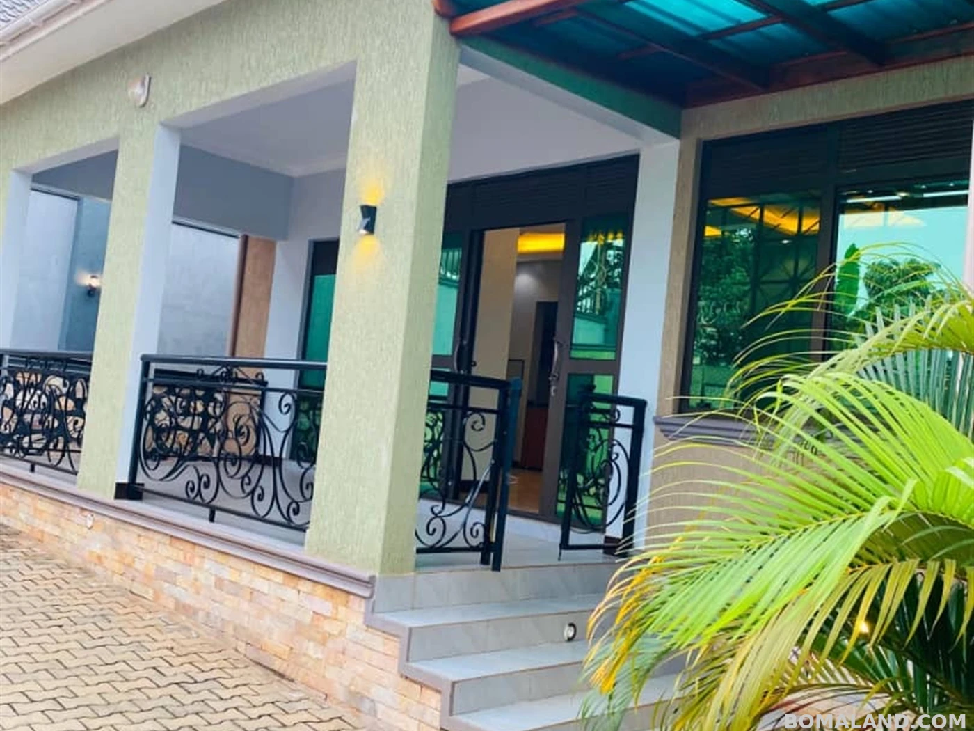 4 bedroom Bungalow for sale in Bwebajja Wakiso Uganda