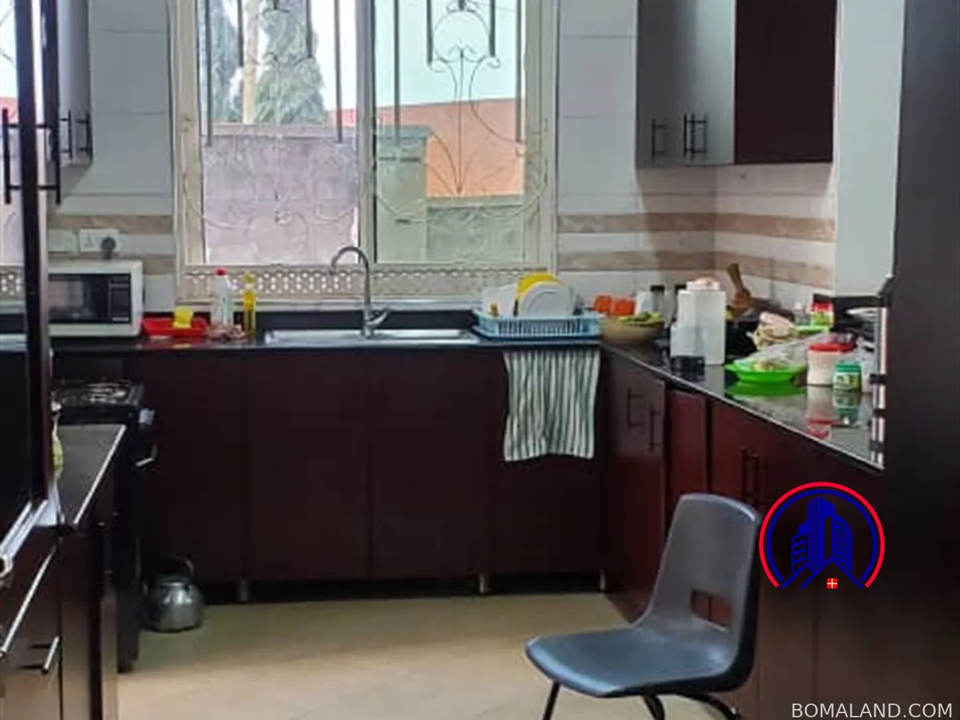 6 bedroom Storeyed house for sale in Kajjansi Wakiso Uganda
