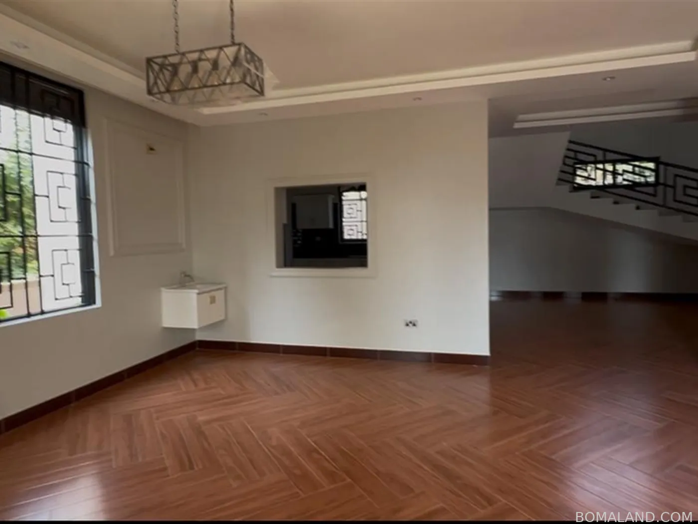 6 bedroom Storeyed house for sale in Naalya Wakiso Uganda