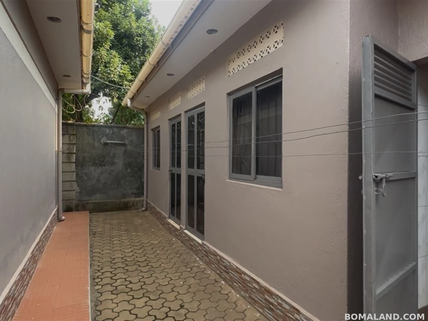 3 bedroom Bungalow for sale in Buwaate Wakiso Uganda