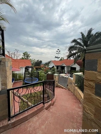 4 bedroom Bungalow for rent in Nakasero Kampala Uganda