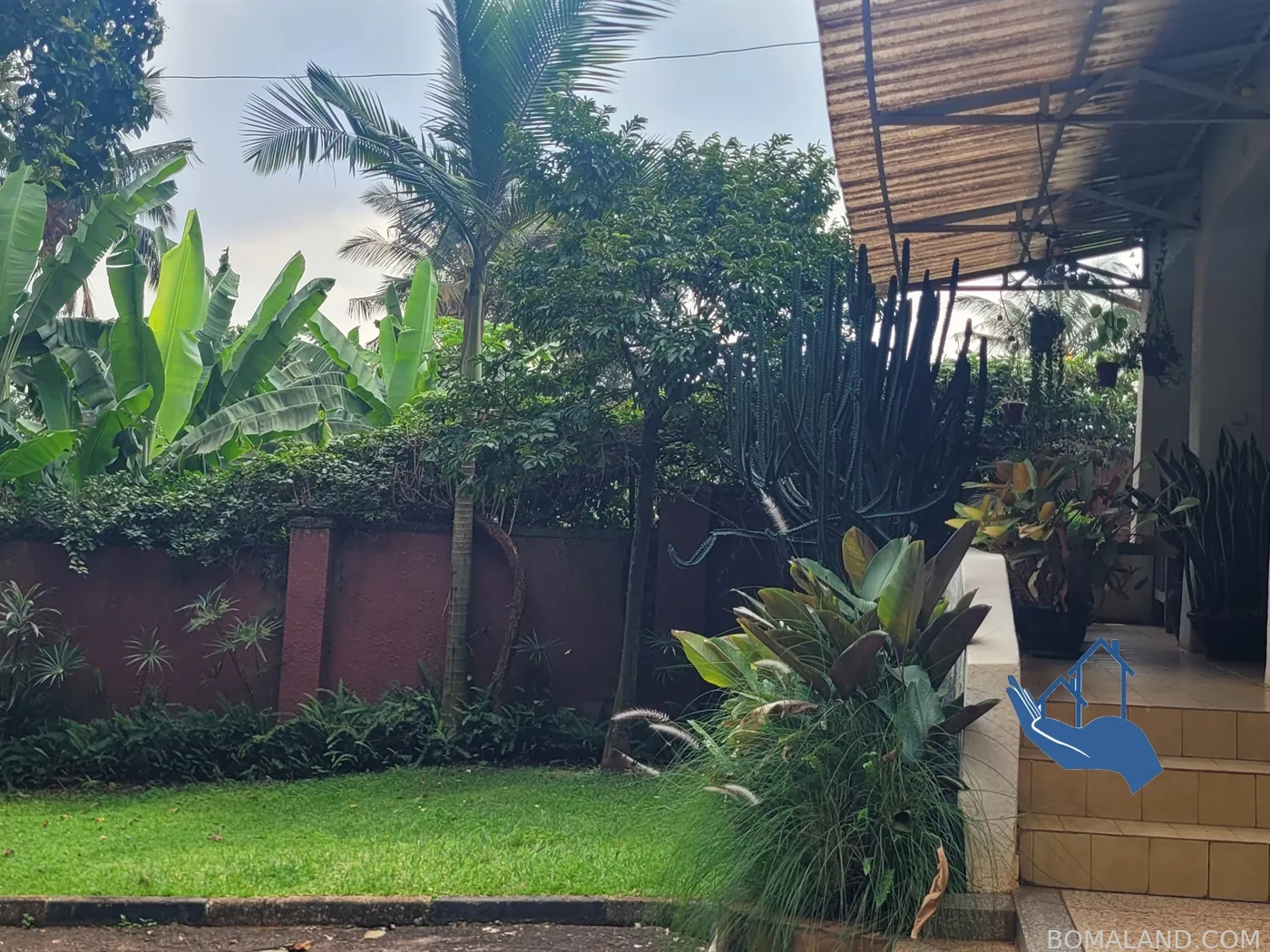 4 bedroom Bungalow for sale in Kansanga Kampala Uganda
