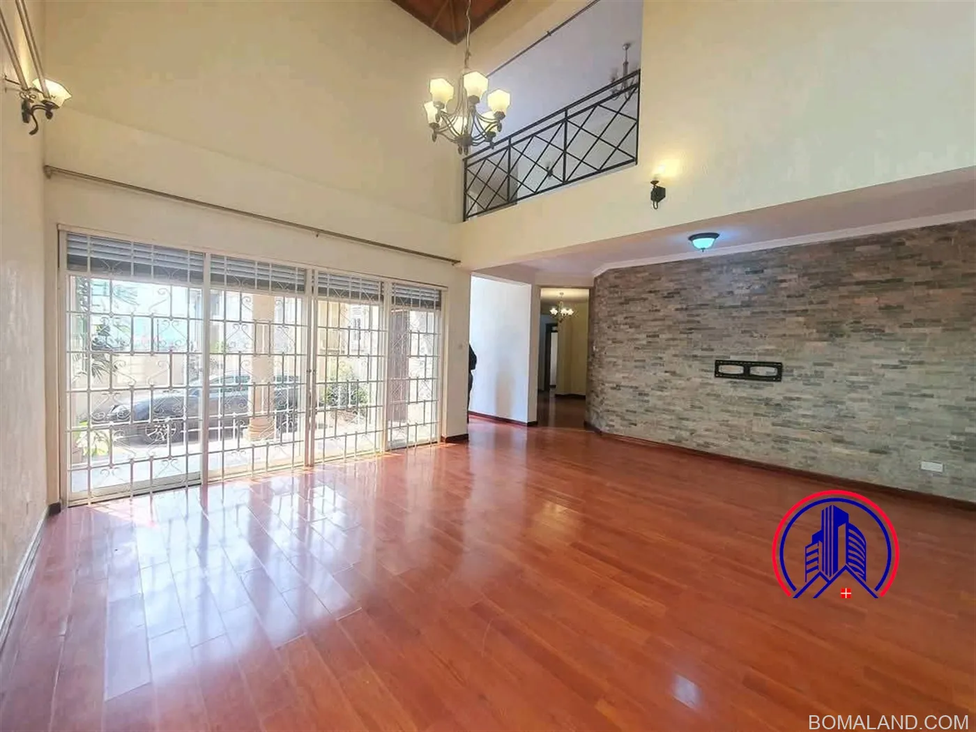 4 bedroom Storeyed house for sale in Kansanga Kampala Uganda