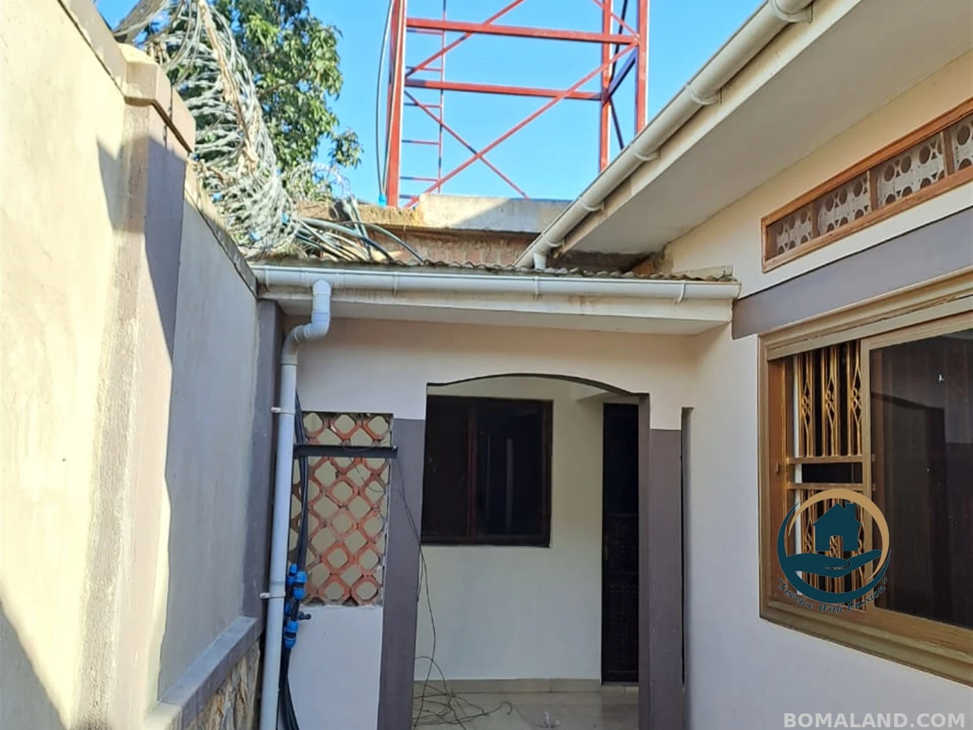 4 bedroom Semi Detached for sale in Entebbe Wakiso Uganda