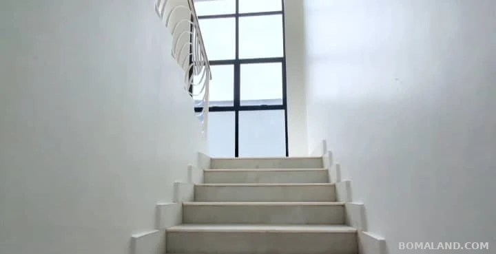 4 bedroom Storeyed house for sale in Mbuya Kampala Uganda