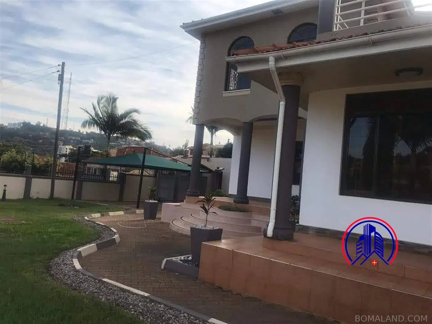 4 bedroom Storeyed house for sale in Naguru Kampala Uganda
