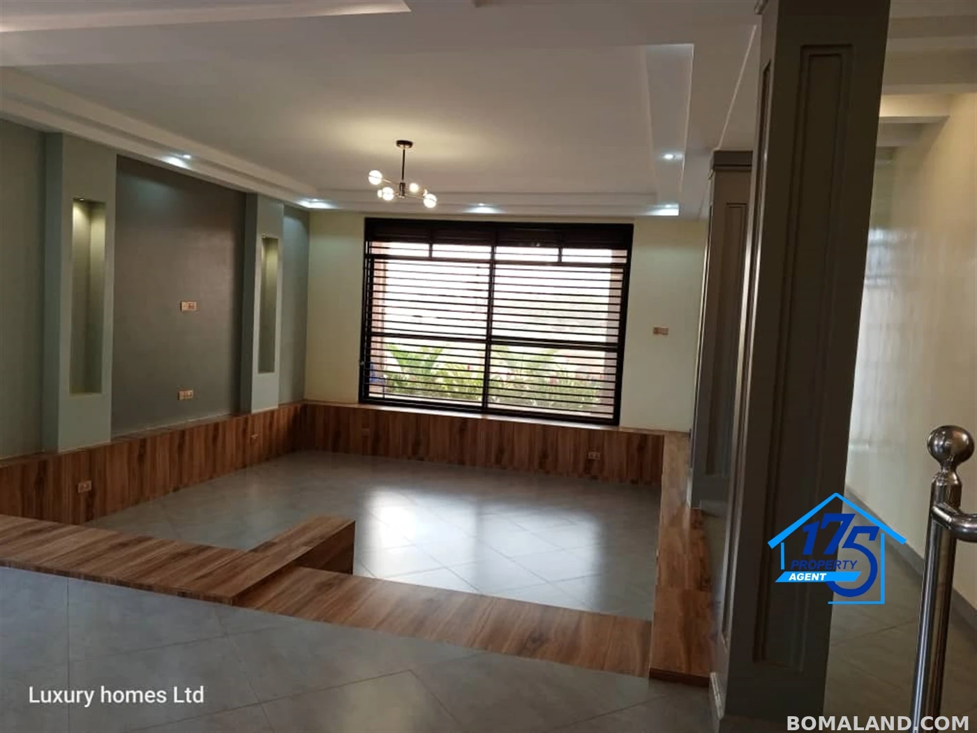 6 bedroom Duplex for sale in Kira Wakiso Uganda