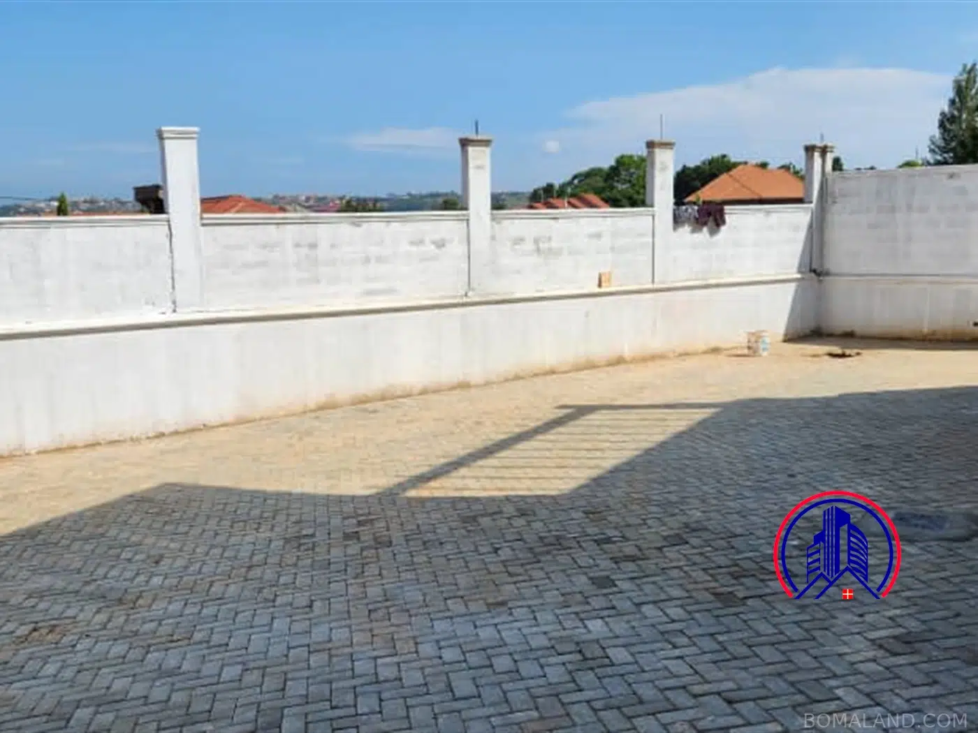 5 bedroom Storeyed house for sale in Kitende Wakiso Uganda