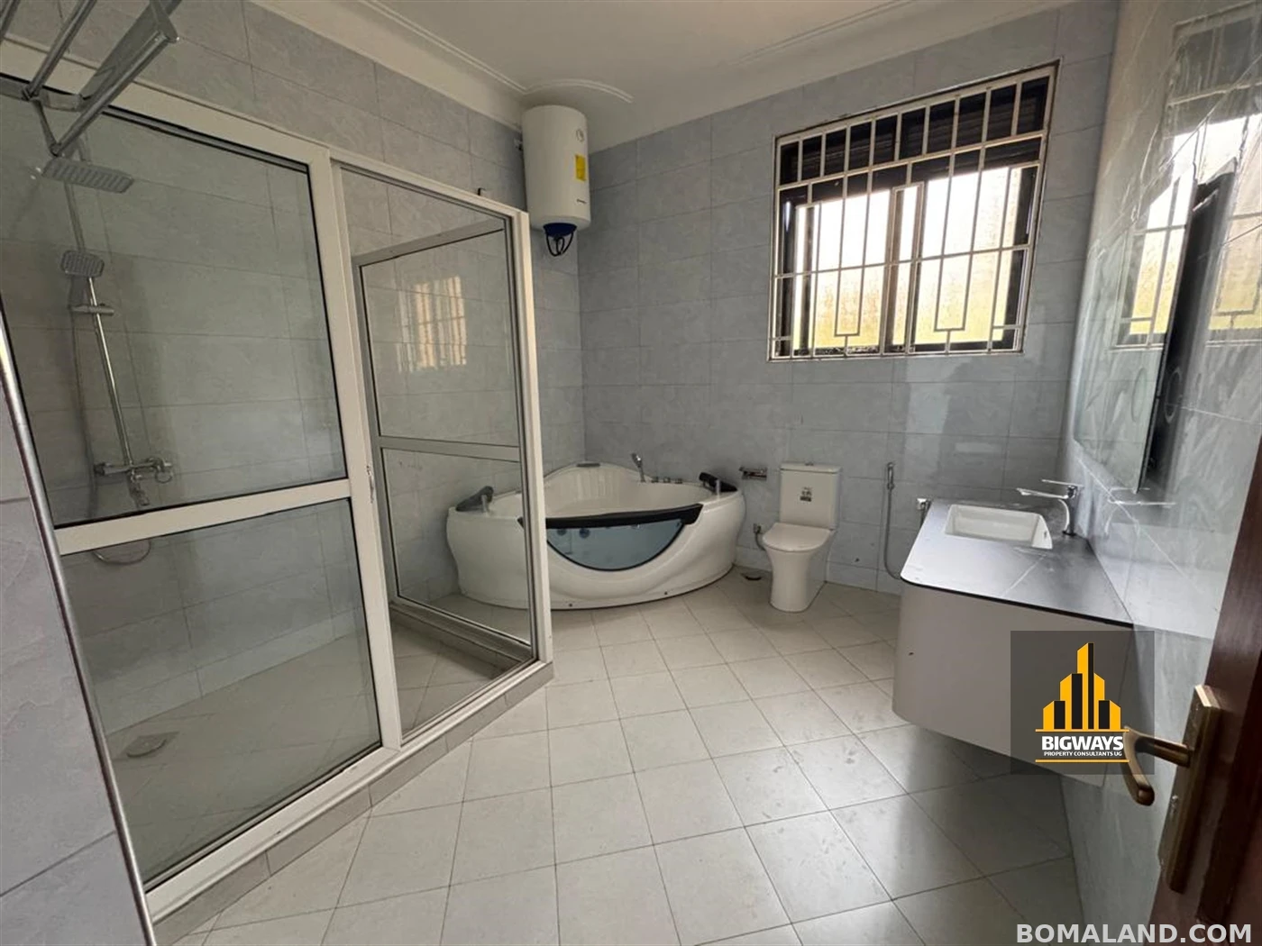 6 bedroom Storeyed house for sale in Bbunga Kampala Uganda
