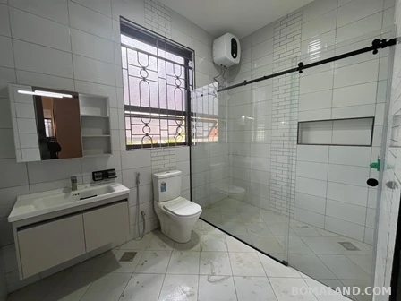 4 bedroom Bungalow for rent in Nakasero Kampala Uganda