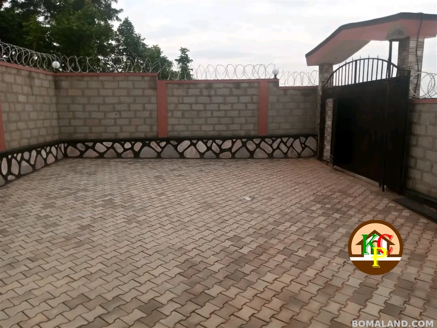 3 bedroom Bungalow for sale in Nkoowe Wakiso Uganda
