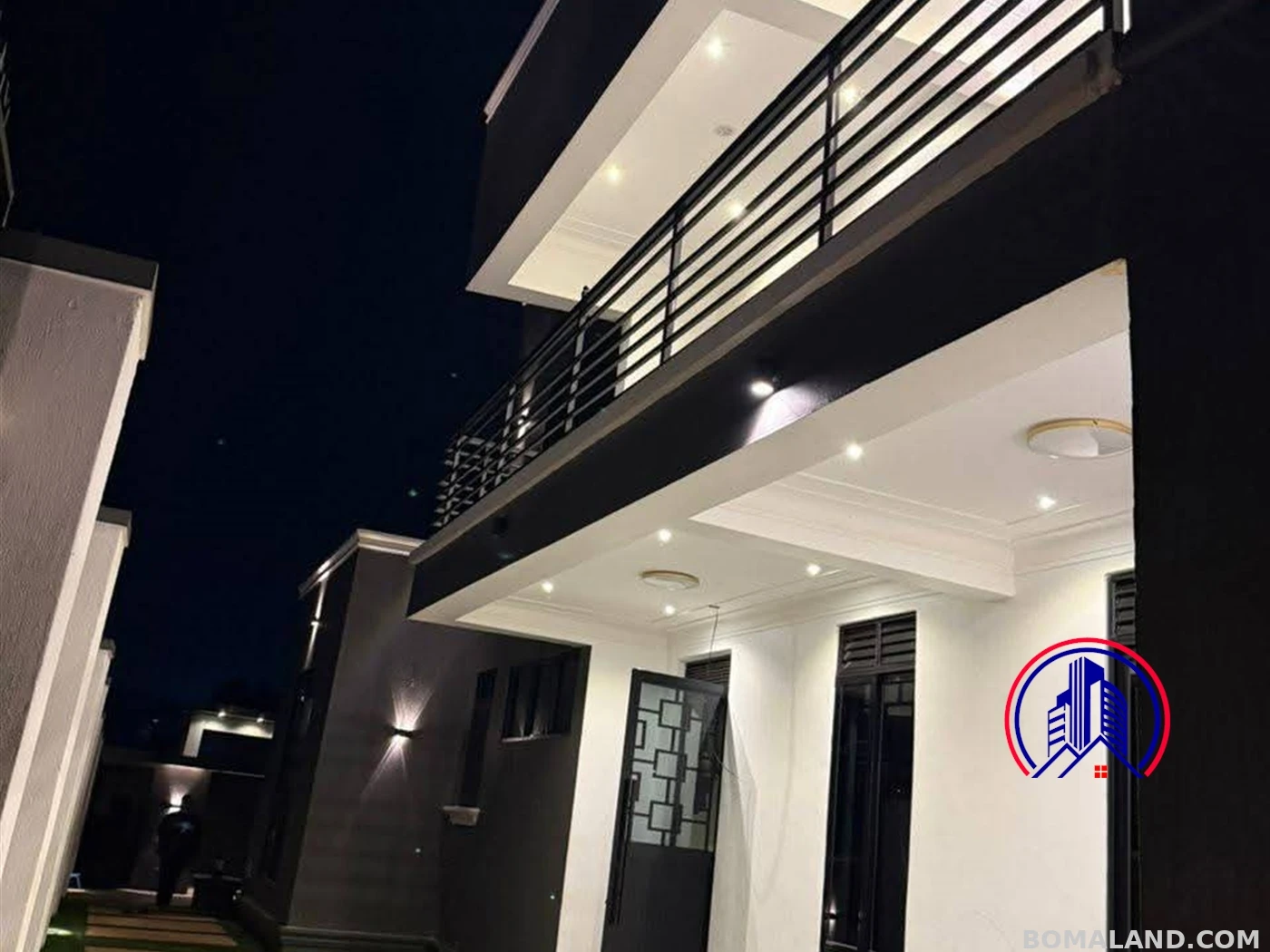 4 bedroom Storeyed house for sale in Seguku Wakiso Uganda