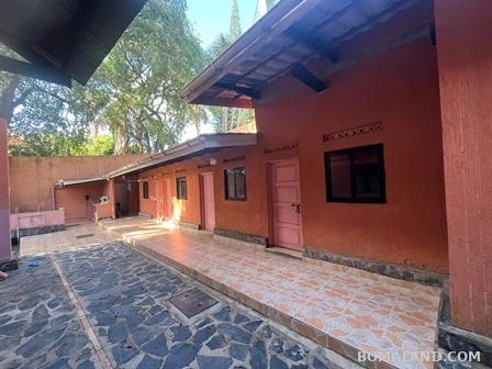 4 bedroom Storeyed house for rent in Ggaba Kampala Uganda