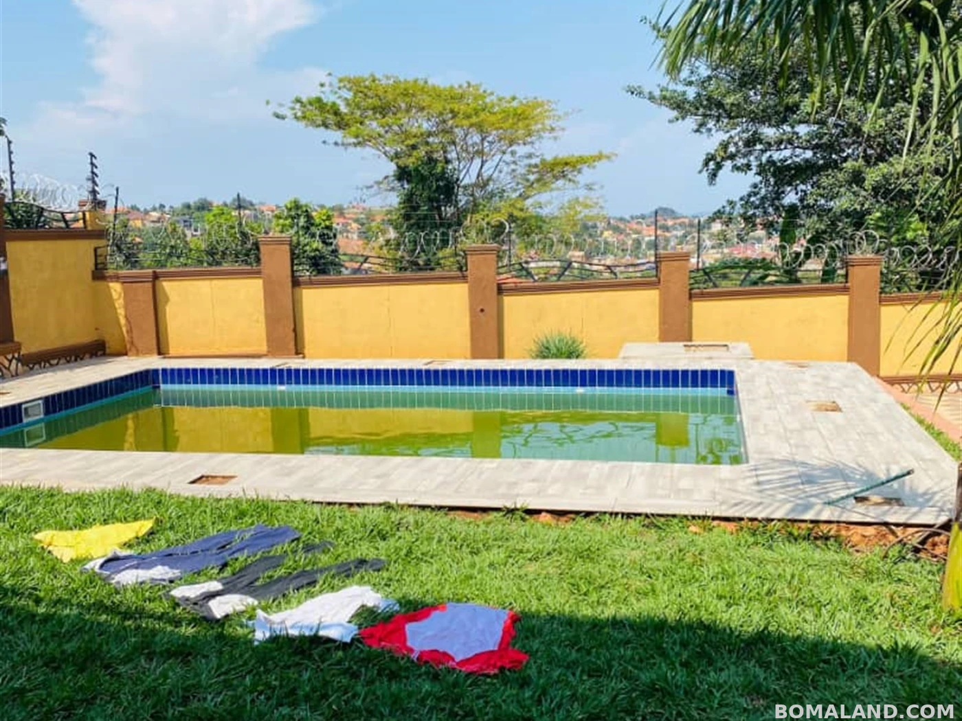 7 bedroom Mansion for sale in Kigo Kampala Uganda