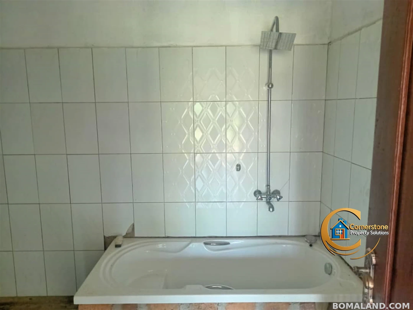 4 bedroom Storeyed house for sale in Nasuuti Mukono Uganda