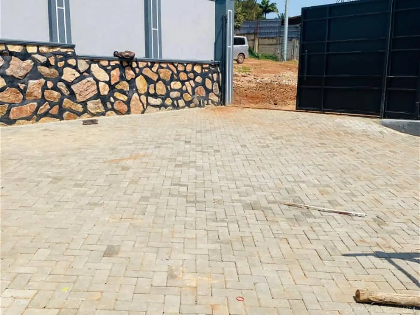 4 bedroom Bungalow for sale in Kitende Wakiso Uganda