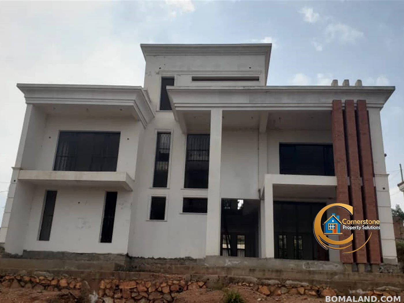 8 bedroom Storeyed house for sale in Lubowa Wakiso Uganda