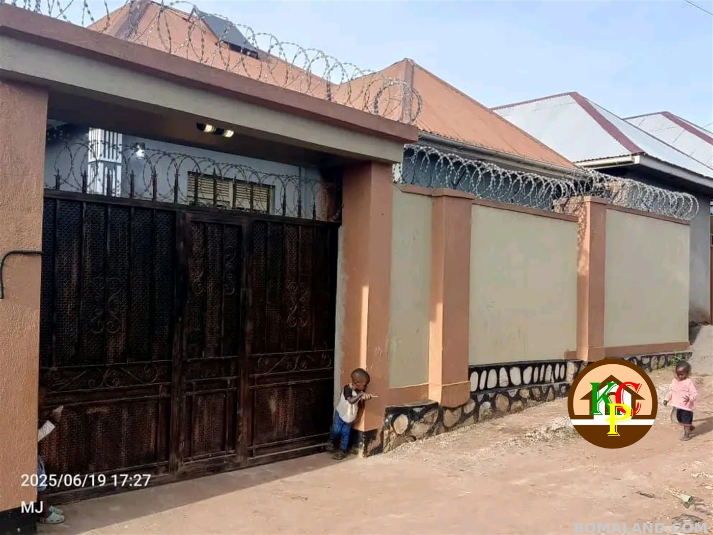 2 bedroom Bungalow for sale in Bulenga Mityana Uganda