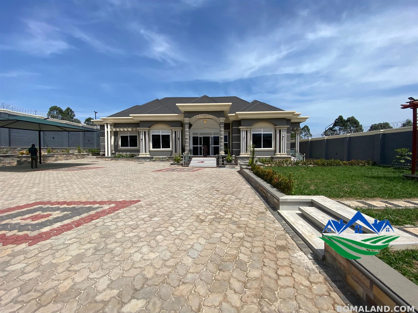 5 bedroom Bungalow for sale in Kajjansi Wakiso Uganda