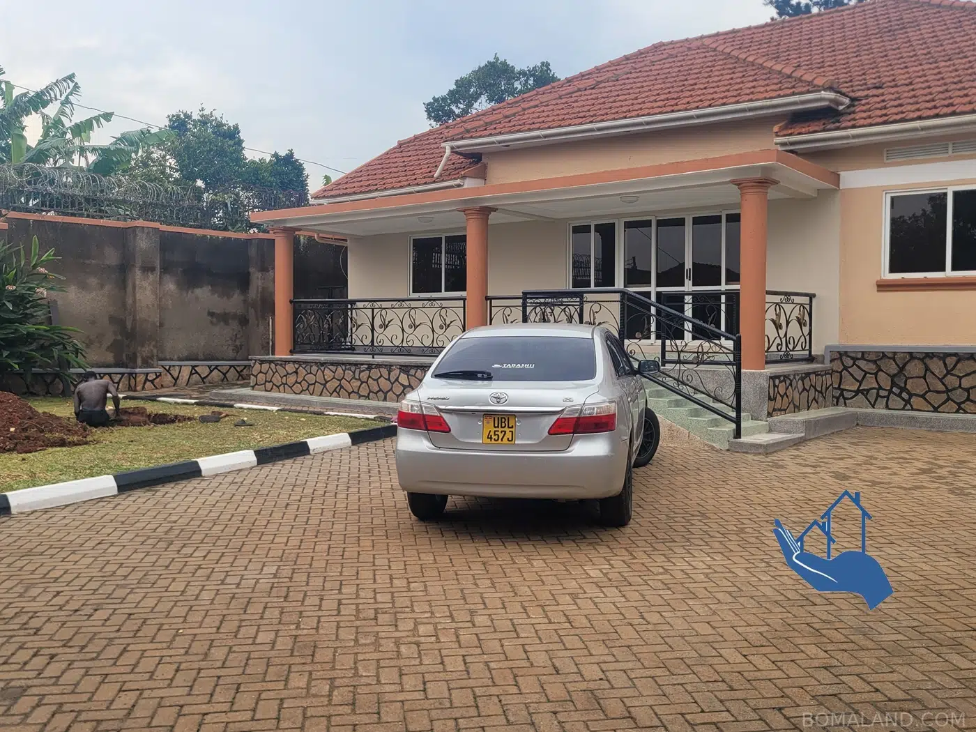 14 bedroom Bungalow for rent in Kansanga Kampala Uganda