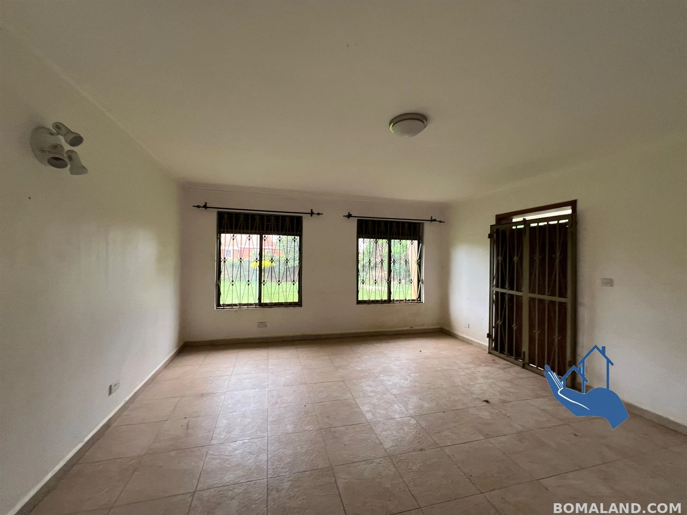 4 bedroom Bungalow for sale in Muyenga Kampala Uganda