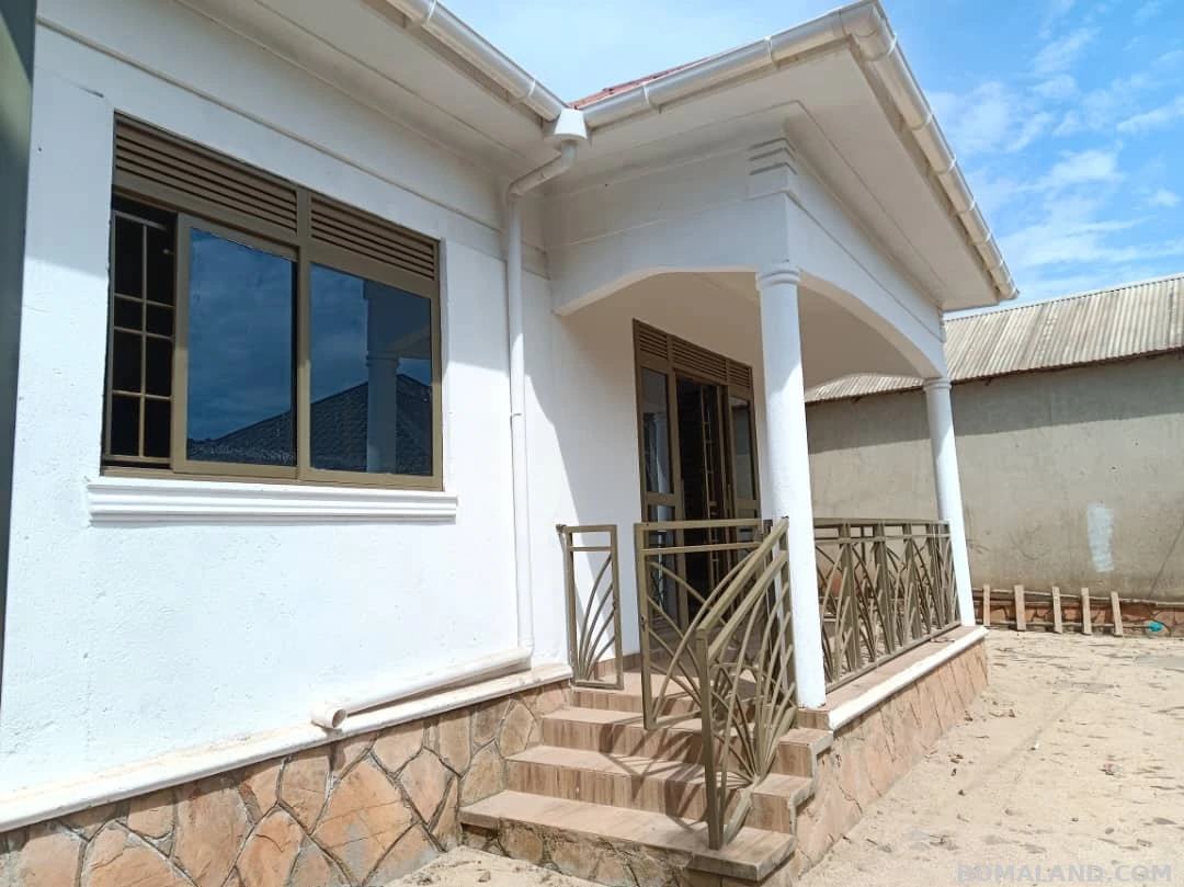 3 bedroom Bungalow for sale in Seguku Wakiso Uganda