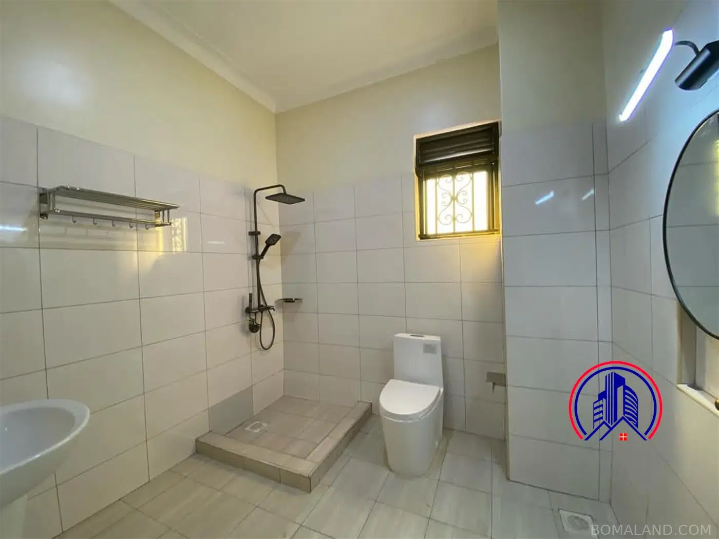 3 bedroom Duplex for rent in Buwaate Wakiso Uganda