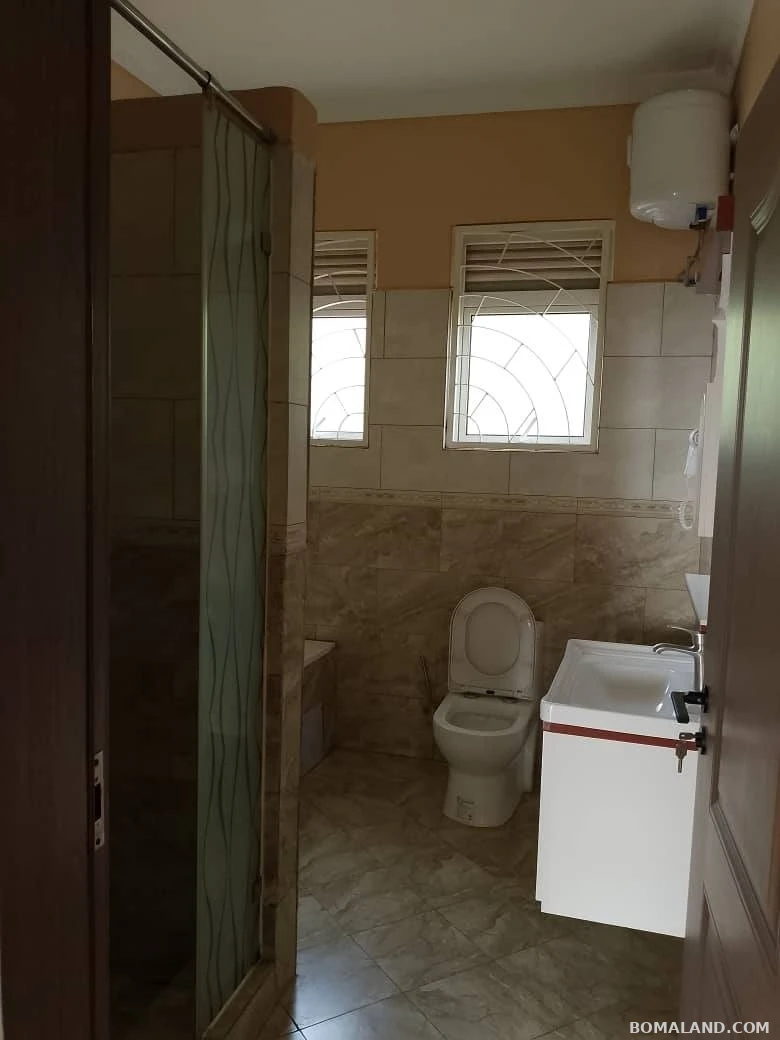 4 bedroom Bungalow for rent in Mbuya Kampala Uganda