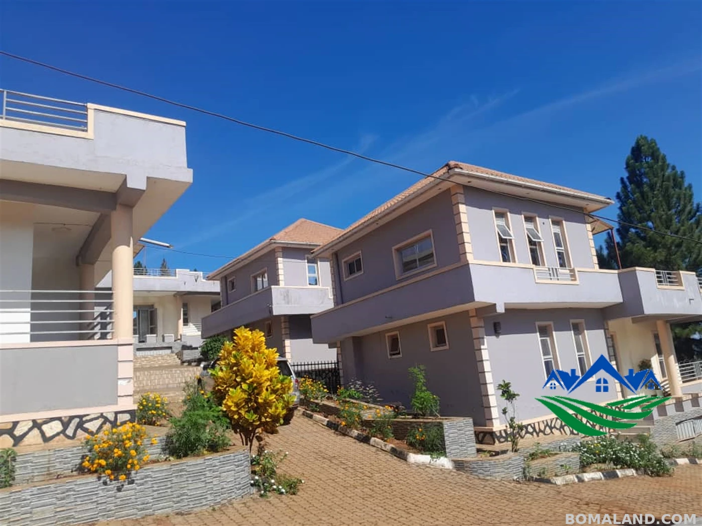 3 bedroom Storeyed house for sale in Bwebajja Wakiso Uganda