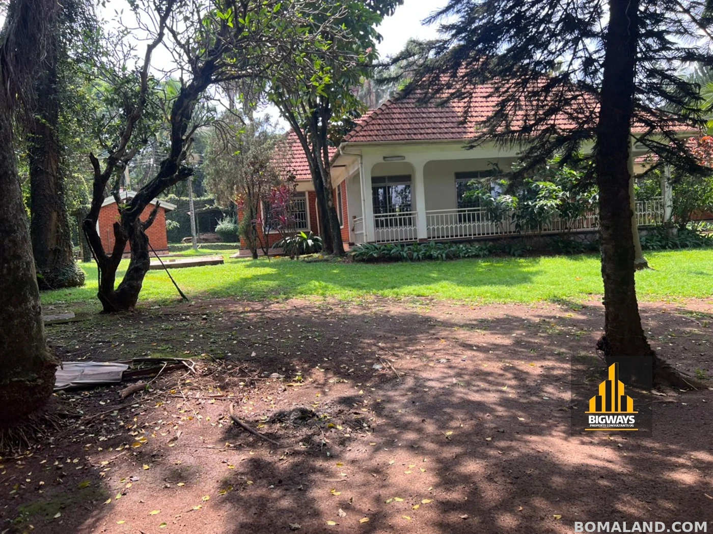 5 bedroom Bungalow for sale in Kololo Kampala Uganda