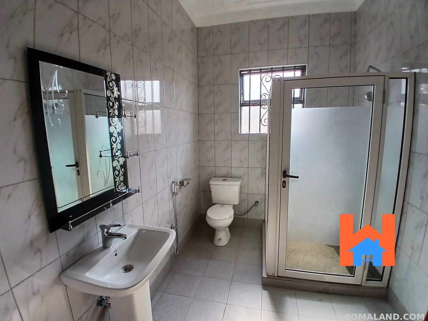 3 bedroom Bungalow for sale in Buwaate Wakiso Uganda